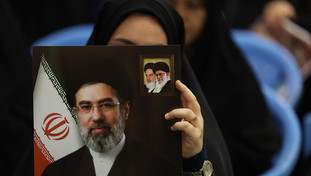 Raid Usa durante la tregua: l'Iran non risponde sul campo, ma l'intesa per la pace si allontana