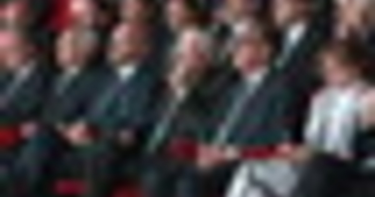 Mattarella in prima fila all'assemblea di Confindustria