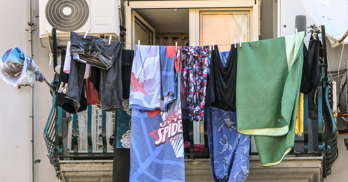 napoli tragedia in casa accoltella il figlio 12enne e tenta di suicidarsi arrestato da Iltempo.it napoli tragedia in casa accoltella il figlio 12enne e tenta di suicidarsi arrestato