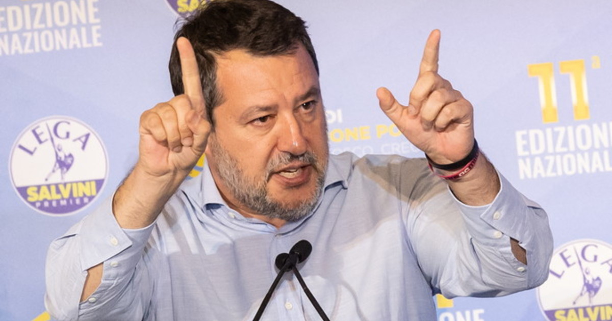 giovane ucciso a milano mentre la sinistra specula sul governo salvini propone pi249 agenti da Iltempo.it giovane ucciso a milano mentre la sinistra specula sul governo salvini propone pi249 agenti