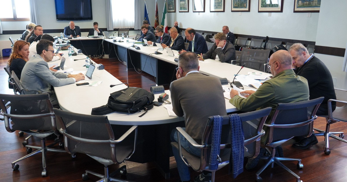 comunicato stampa crv prosegue l esame del testo unificato dei progetti di legge regionale sul commercio da Iltempo.it comunicato stampa crv prosegue l esame del testo unificato dei progetti di legge regionale sul commercio