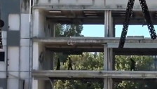 Sequestrata e violentata, il centrodestra insorge: città abbandonata. Silenzio della sinistra