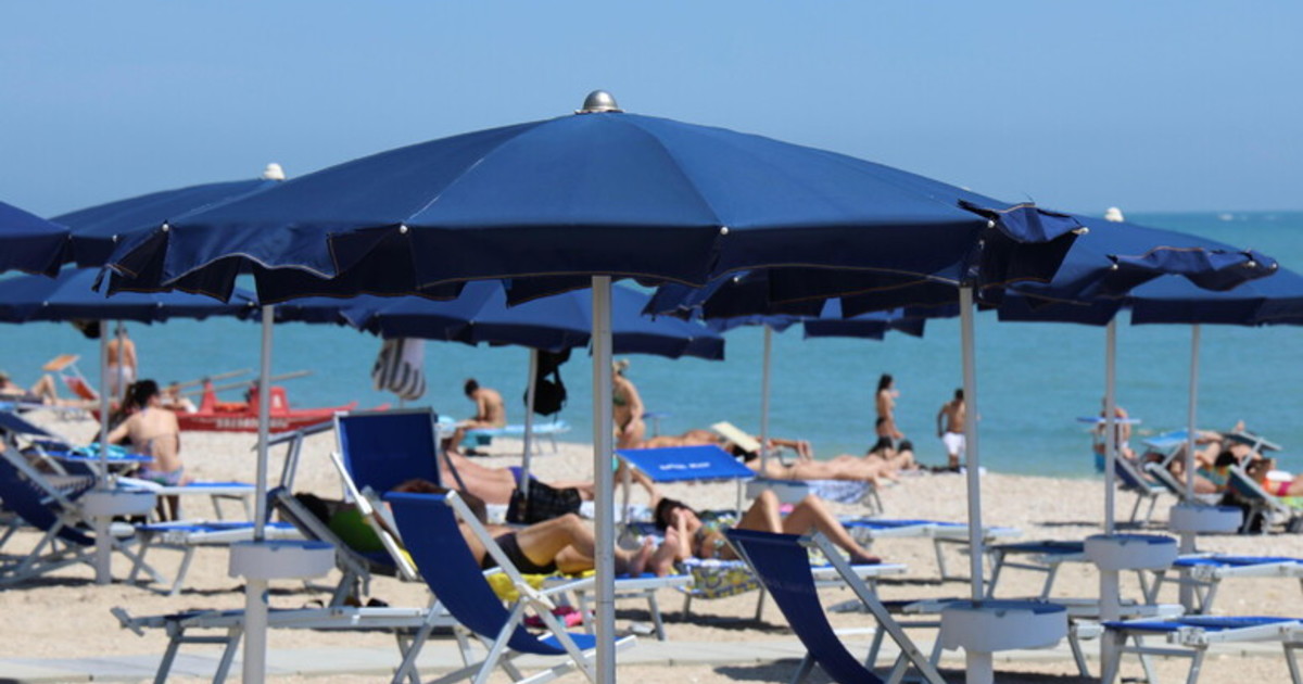 vacanze al mare servizi di spiaggia 25 taormina la pi249 cara d italia da Iltempo.it vacanze al mare servizi di spiaggia 25 taormina la pi249 cara d italia
