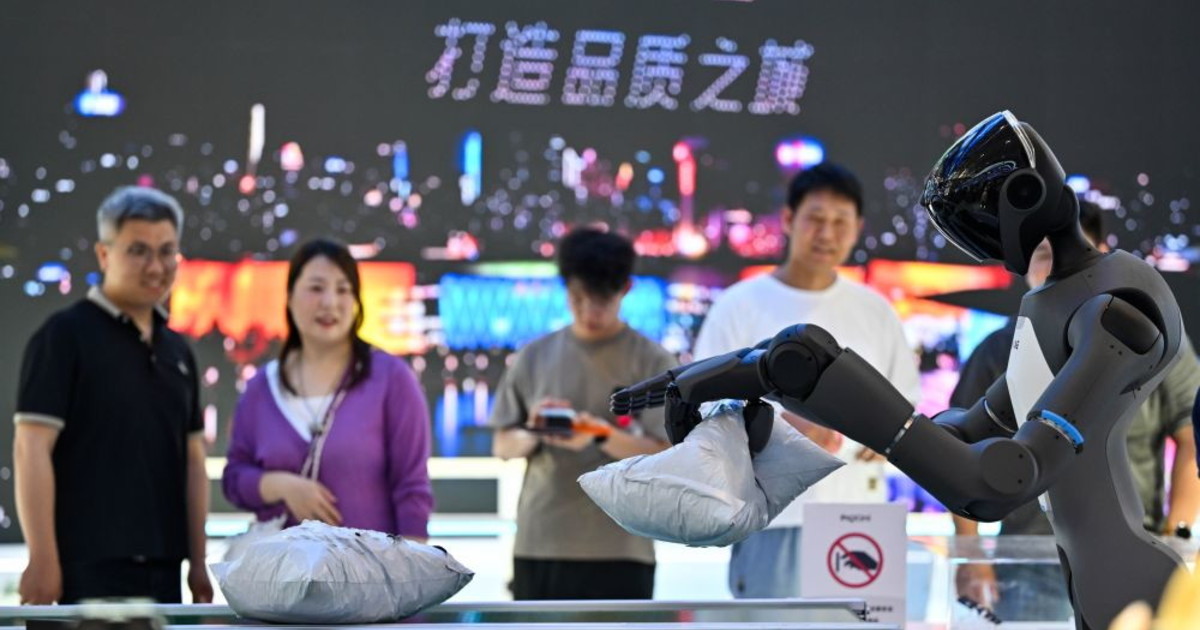 Cina, intelligenza artificiale sempre più integrata nei processi industriali