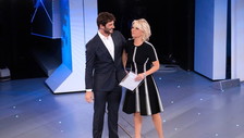 De Martino vuole Maria De Filippi a Sanremo. E prepara la rivoluzione del Festival
