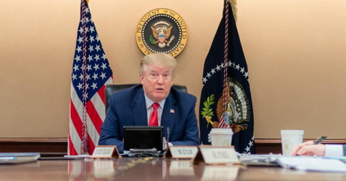 Trump nella situation room: le navi bloccate possono tornare a casa