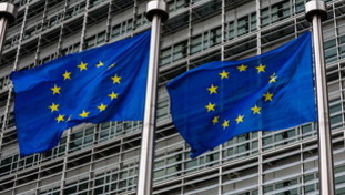 L'Europa non vuole più dipendere da Usa e Cina: ora costruirà i suoi data center