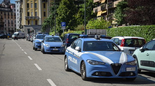 Genova, choc al parco: uccide un senza tetto e lo trascina legato per strada