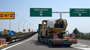 Brennero, incendio doloso sulla linea ferroviaria. Si indaga sulla pista anarchica