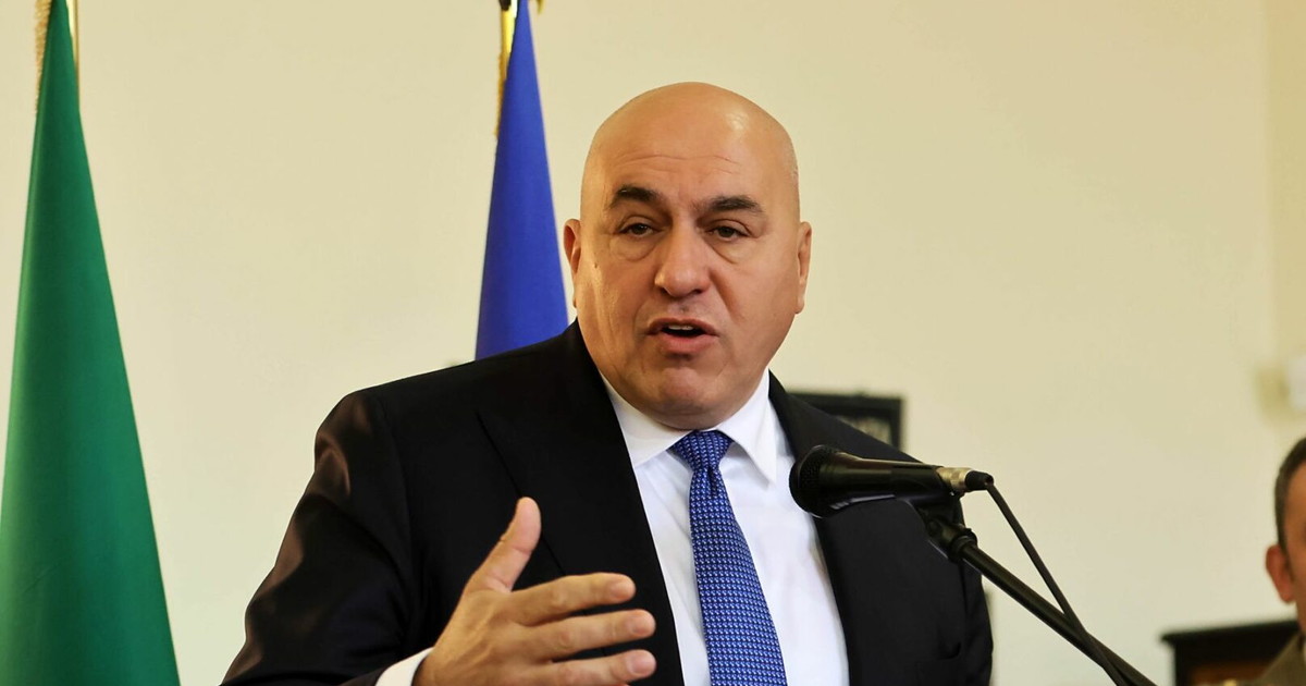 Crosetto “Per l'Ucraina è difficile entrare in Europa. La pace va difesa”