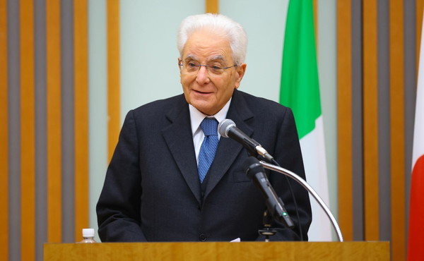 Mattarella “I Bersaglieri legati alla storia d'Italia, elemento cardine esercito”