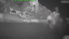 Gli Usa colpiscono isola di Qeshm. Raid dell'Iran sulle basi americane