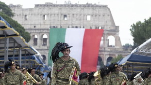 Bene la Parata al mattino, tiepido lo speciale serale sugli 80 anni della Repubblica