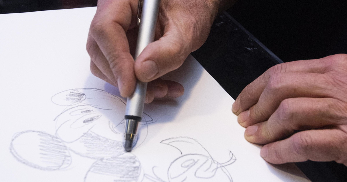 Caso Topolino, sceneggiatore licenziato per colpa degli haters
