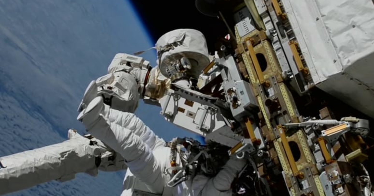 La stazione spaziale perde aria. La Nasa agli astronauti: 
