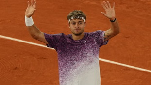 Niente derby italiano al Roland Garros: la decisione clamorosa di Arnaldi