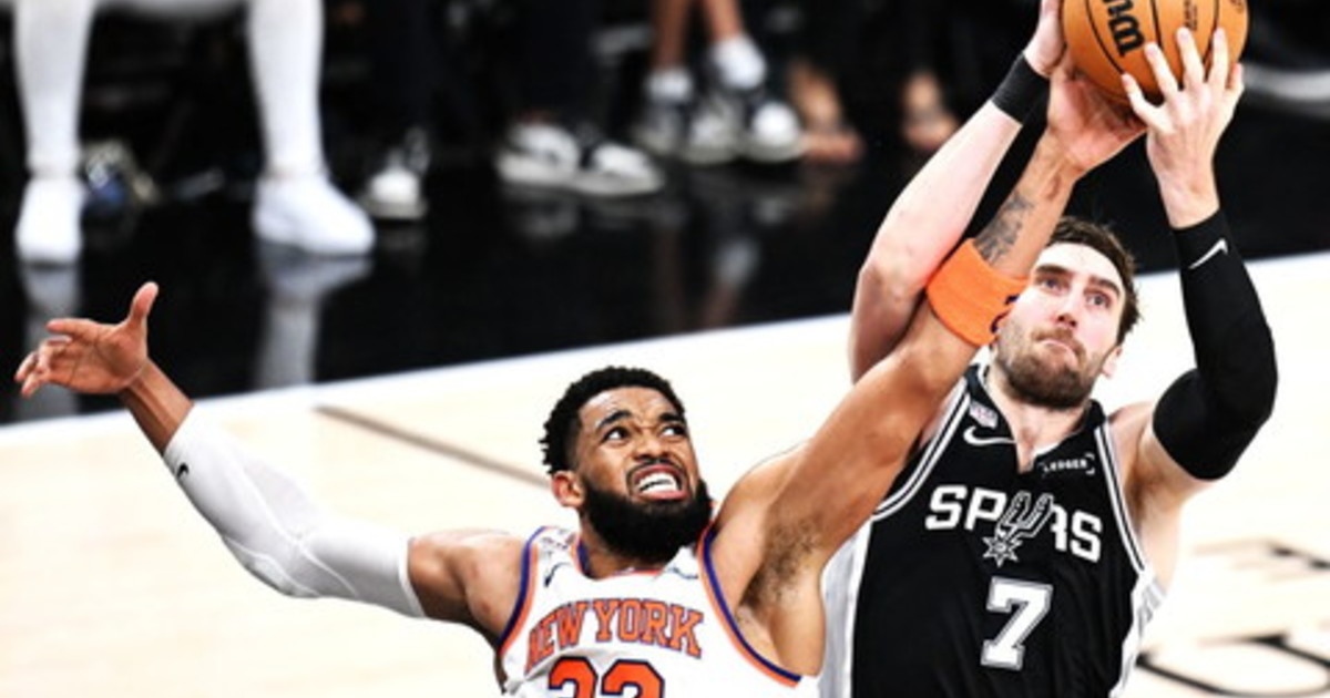 Wemby sbaglia, i Knicks fanno 13 di fila e vanno sul 2-0 alle Finals Nba