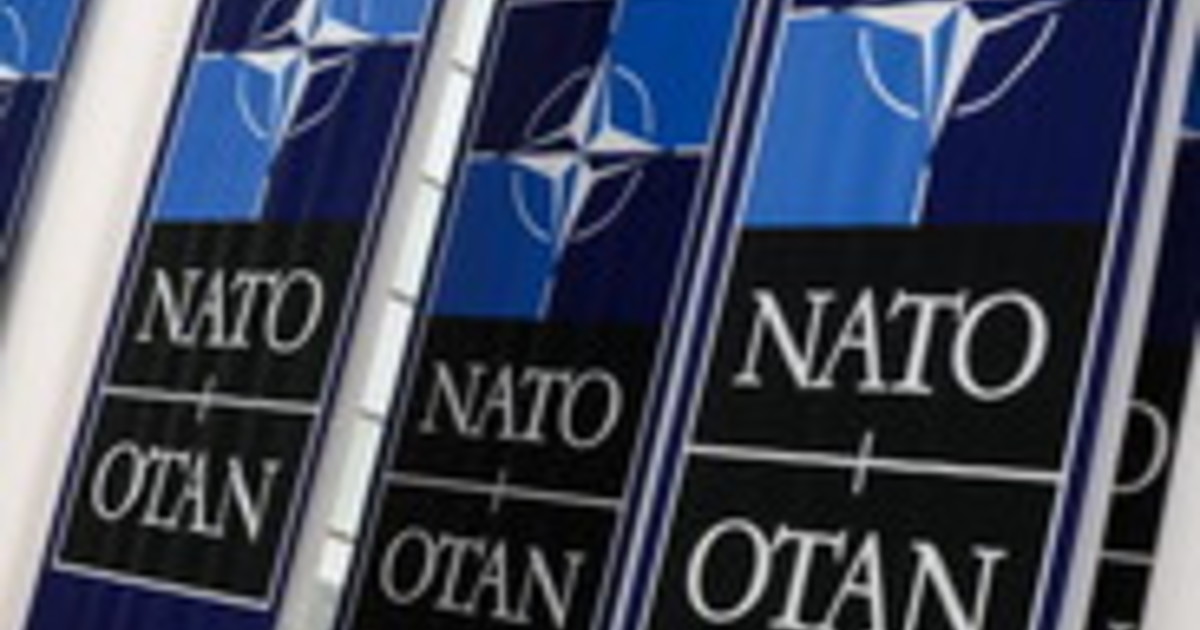 Ucraina, la Nato discute un piano di aiuti da 70 miliardi per Kiev