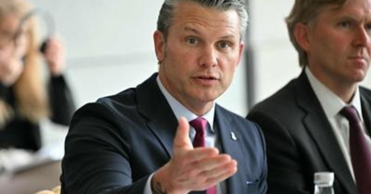 D-Day, Hegseth: Con gli immigrati sbarcano sulle spiagge d'Europa ideologie pericolose