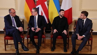Ucraina, Zelensky da Starmer con i leader Ue per le garanzie di sicurezza