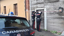 Razzia nella notte in una casa d'aste: gioielli ed orologi da un milione di euro spariti in quattro minuti
