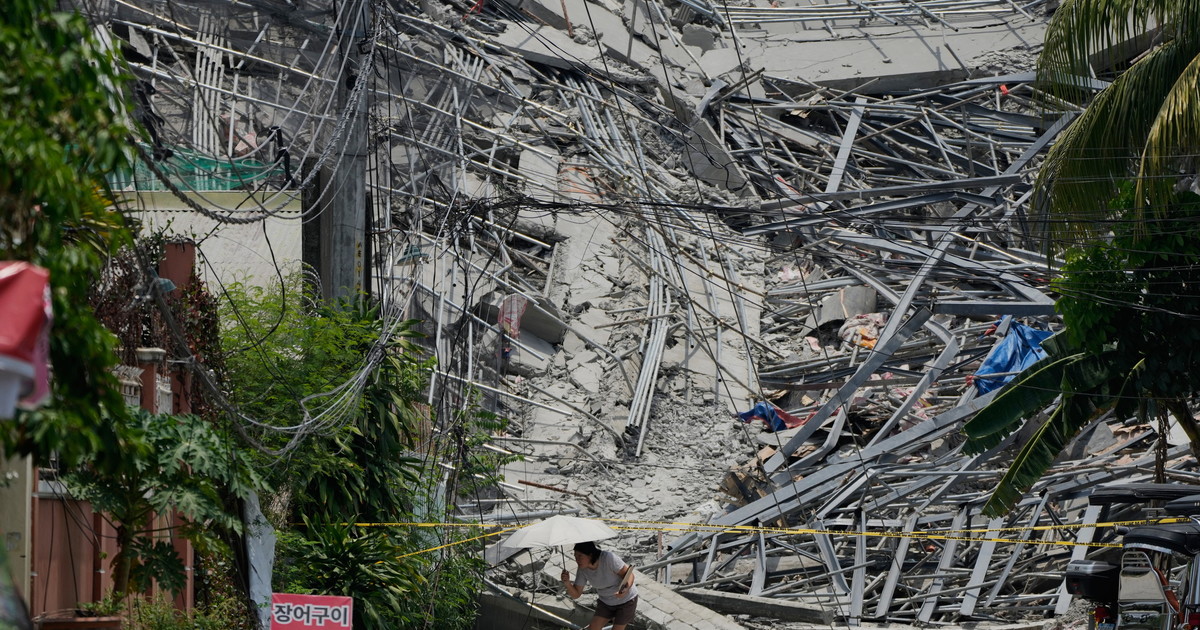 Terremoto choc alle Filippine: catastrofe di magnitudo 7.8 e