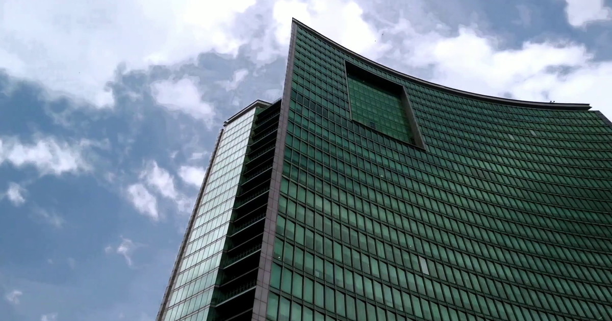 Intesa Sanpaolo lancia OPAS totalitaria su MPS