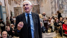 I dolori e le mosse di Casini guidano la «rivolta» del centro