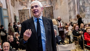 I dolori e le mosse di Casini guidano la «rivolta» del centro