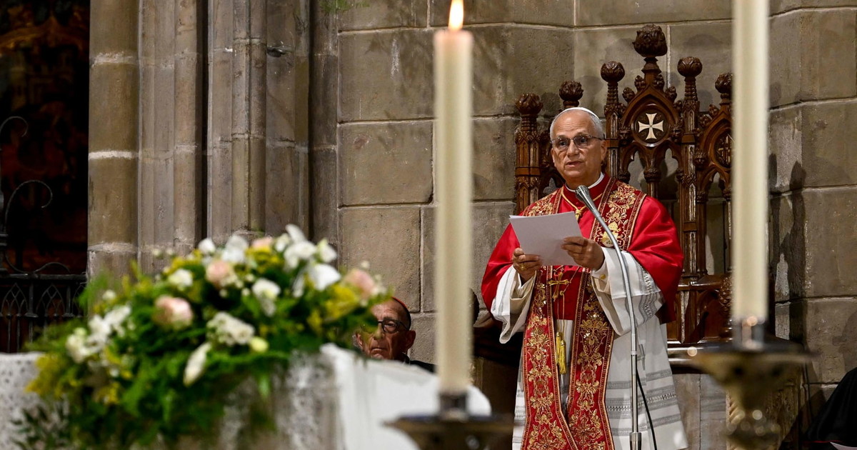 Barcellona, Leone XIV ai fedeli: "Siate profeti in un mondo 