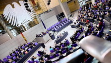 Germania, il Bundestag blocca l'aumento di stipendio dei deputati