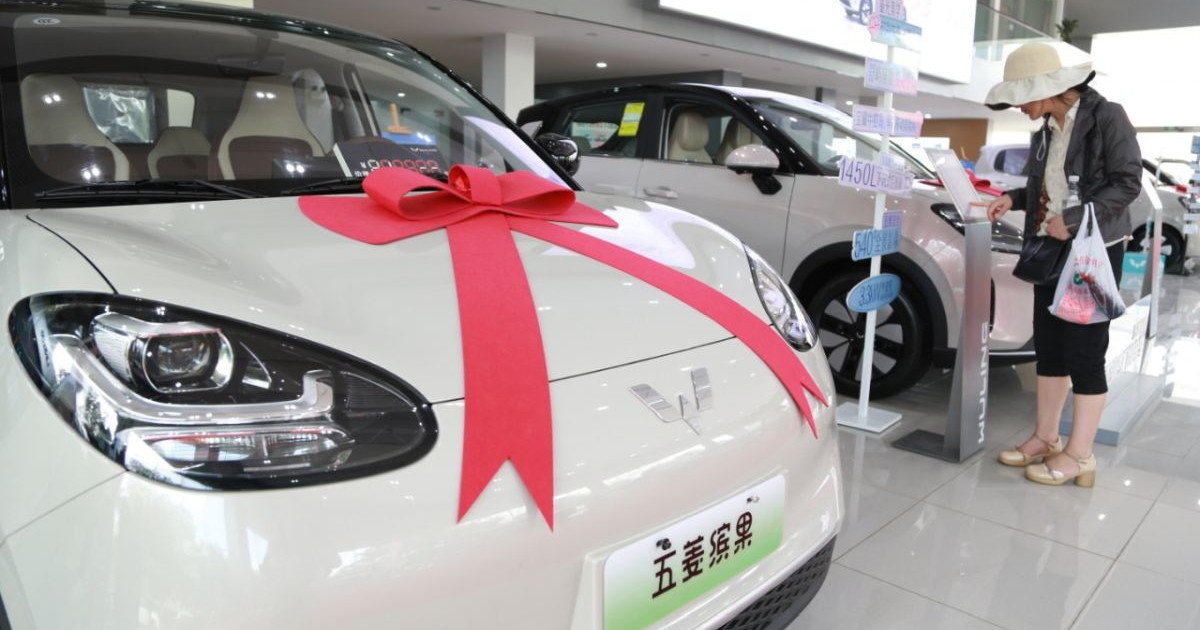 Cina, esportazioni di auto a nuova energia più che raddoppia