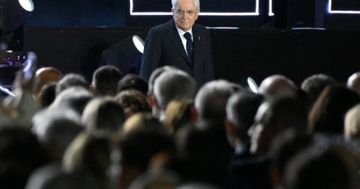 Mattarella “Marina presidio prezioso a garanzia dell'indipen