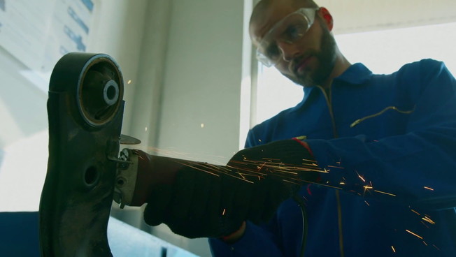 Produzione industriale in crescita ad aprile