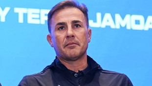 Cannavaro silenzia il coro anti Trump: I controlli? Di routine
