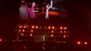 Achille Lauro e Antonello Venditti, duetto da brividi all'Olimpico | <span style=color: rgb(153, 0, 0);>VIDEO</span>