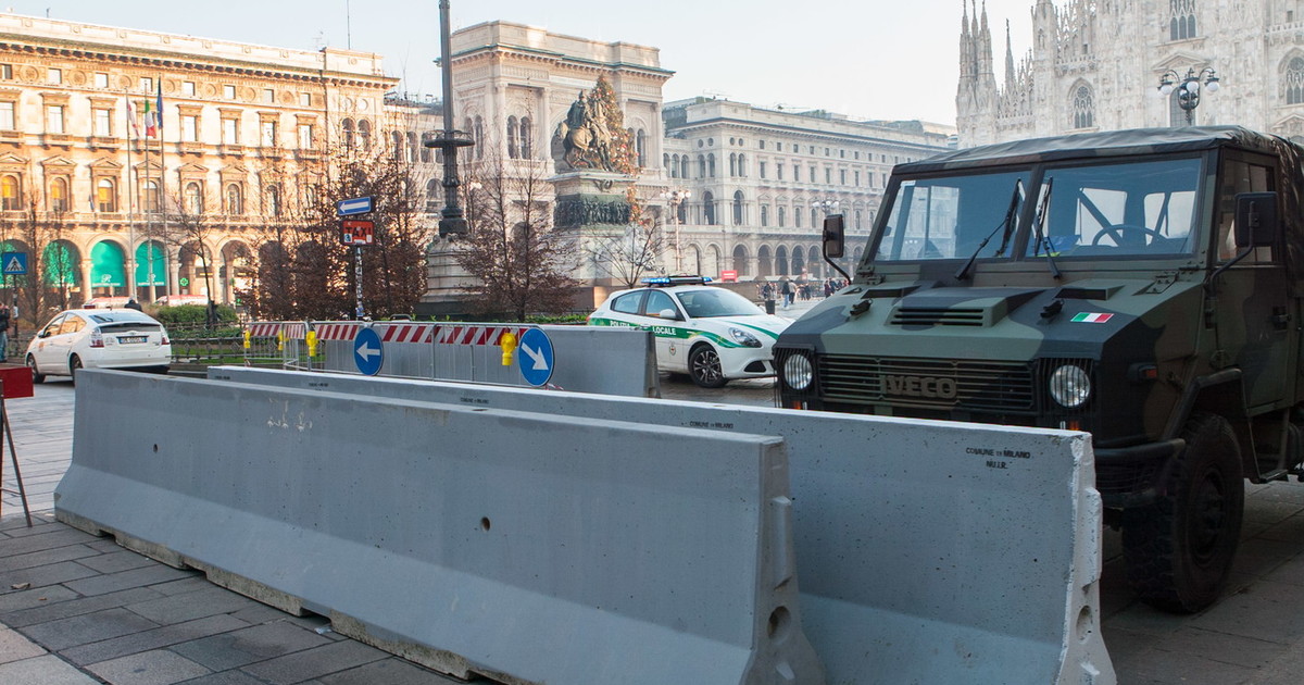 a belfast solo l ultimo caso e la sinistra negazionista incolpa l occidente per attentati e violenze da Iltempo.it a belfast solo l ultimo caso e la sinistra negazionista incolpa l occidente per attentati e violenze