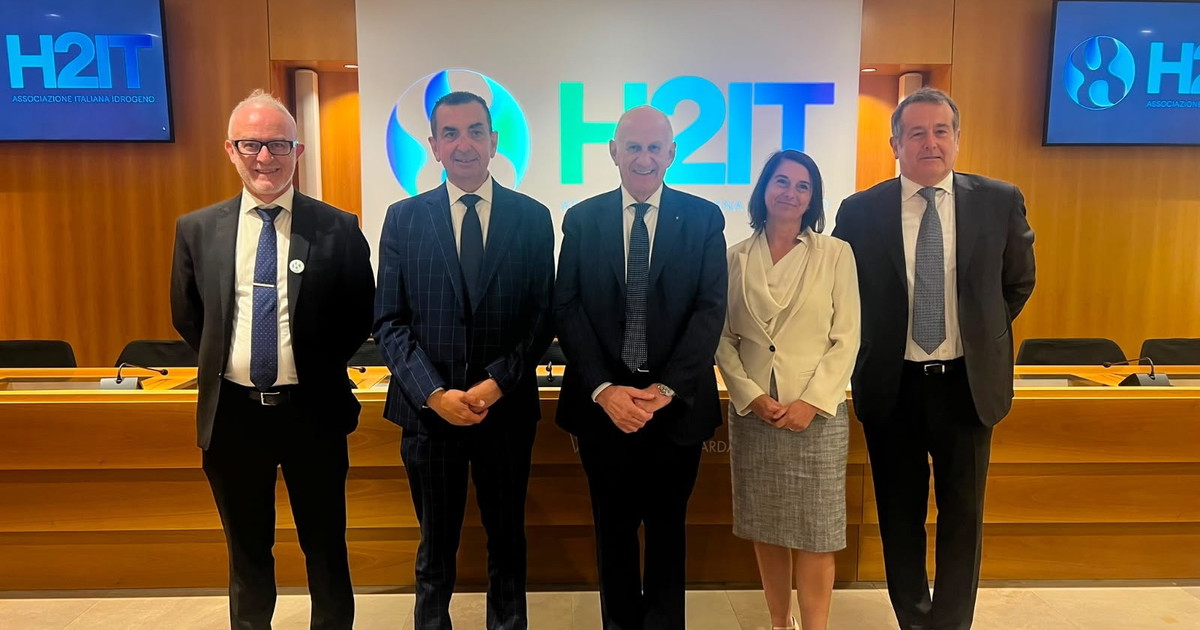 h2it associazione italiana idrogeno eletto il nuovo consiglio direttivo per il triennio 2026 2028 da Iltempo.it h2it associazione italiana idrogeno eletto il nuovo consiglio direttivo per il triennio 2026 2028