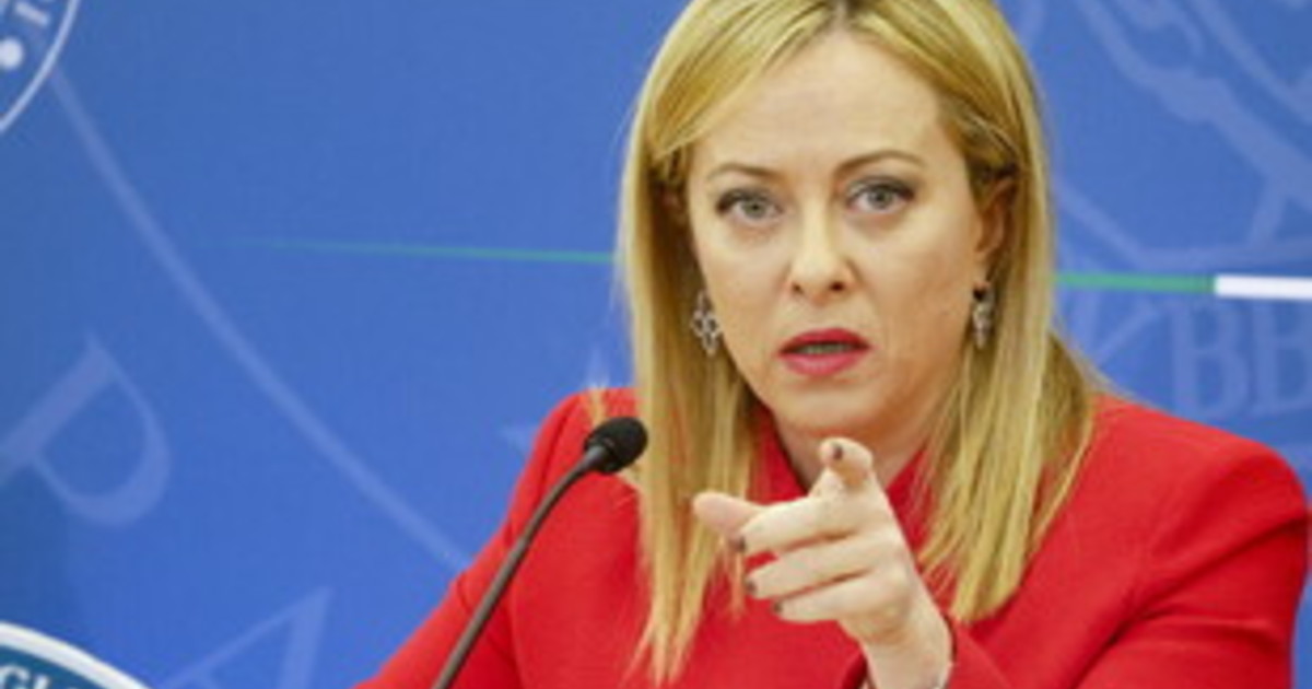 Insulto sessista M5S a Meloni a parti invertite? Pandemonio