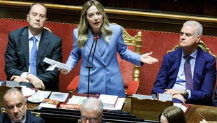 Meloni trova lavoro anche alla sinistra, all'opposizione a tempo indeterminato