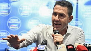 Futuro nazionale, Vannacci: "Ho amici in Russia". E poi la gaffe sulla Crimea