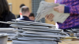 Svizzera, limite di 10 milioni alla popolazione: come è finito il referendum