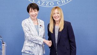 Takaichi chiede del Ponte. Successo per Meloni-Salvini-centrodestra