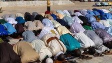 Milano, all'oratorio si prega per l'Islam. Campo estivo della parrocchia aperto ai musulmani
