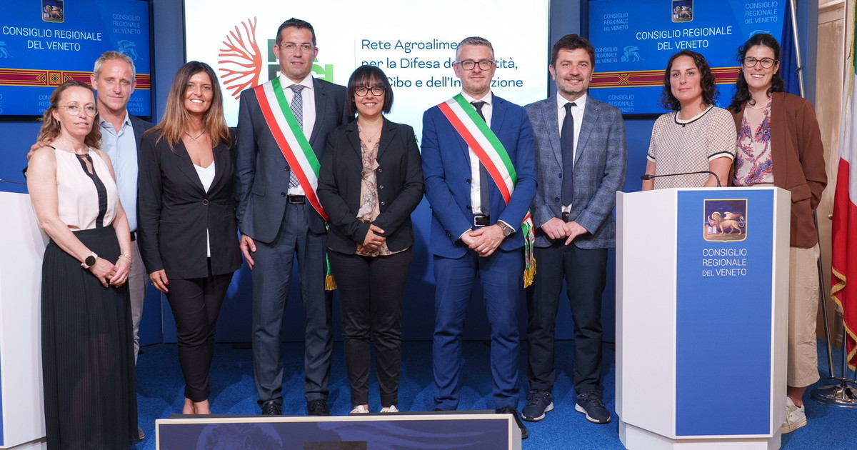comunicato stampa radici la rete agroalimentare per la difesa dell identit224 del cibo e dell innovazione da Iltempo.it comunicato stampa radici la rete agroalimentare per la difesa dell identit224 del cibo e dell innovazione