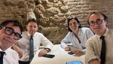 Foto del campo largo. Renzi escluso: Io arrabbiato? No, quella è la sinistra-sinistra