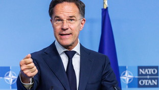 Gli Stati Uniti non abbandonano la Nato. Rutte anticipa i piani militari