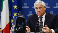 Iran, Tajani: L'apertura dello Stretto di Hormuz sarà graduale, lavoriamo per far uscire le navi italiane