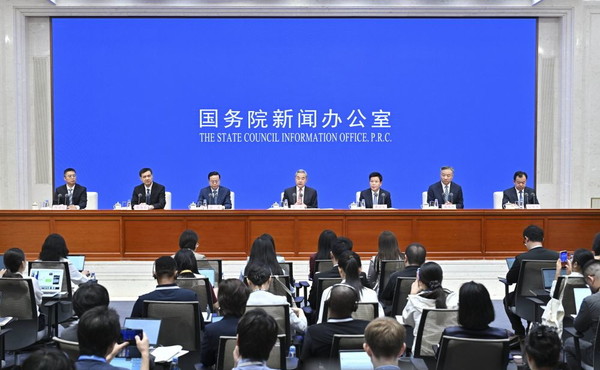 La Cina presenta il “libro bianco” sulla governance globale