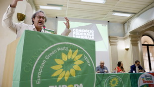 Dalle Marche alla Lombardia, i Verdi di Bonelli al verde: «Debiti e società ignote ai più»